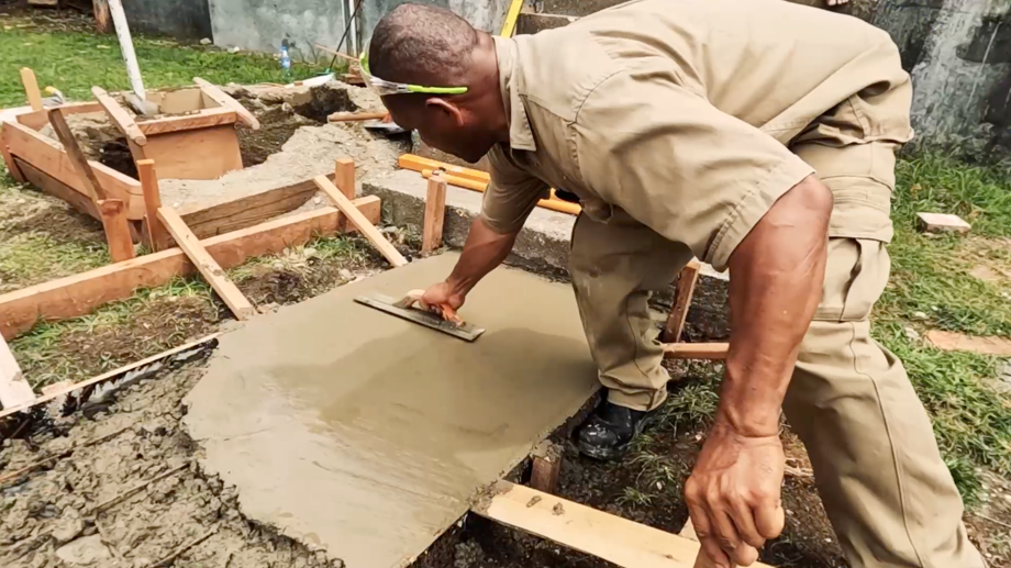 Photo 2 – Seeing Is Believing Scenes From The ‘Concrete Formwork’ Video With Presenter Mathias Nokali Make Complex Instruction Easier To Follow